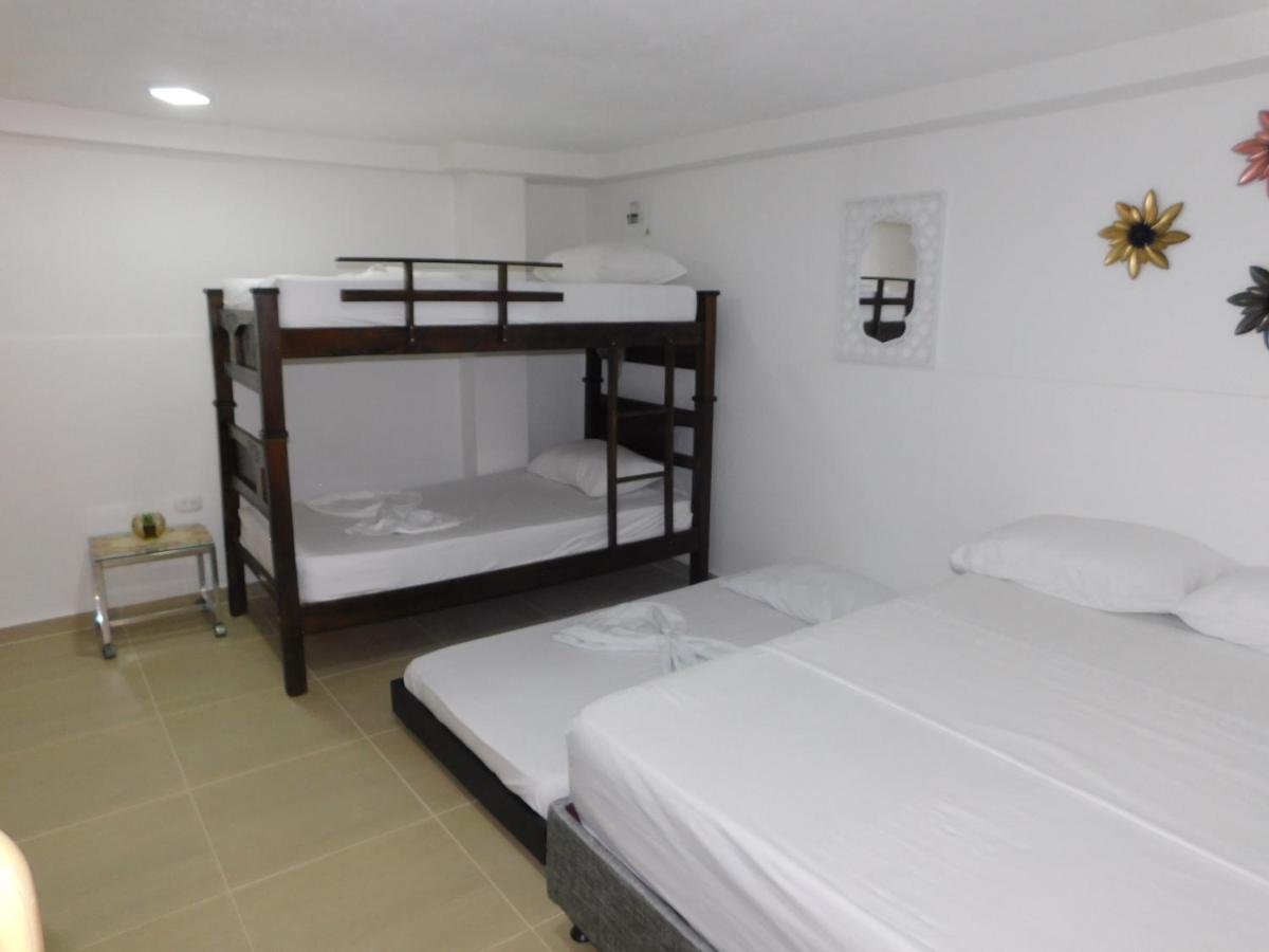 El Velero Apartamentos By Danp Santa Marta  Exterior photo